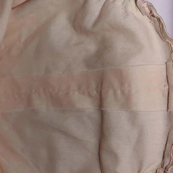 Smocked romper - Picture 5 of 9